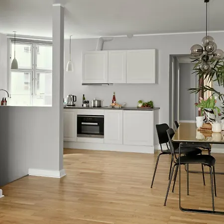 Rosenborg Lägenhetshotell 4*
